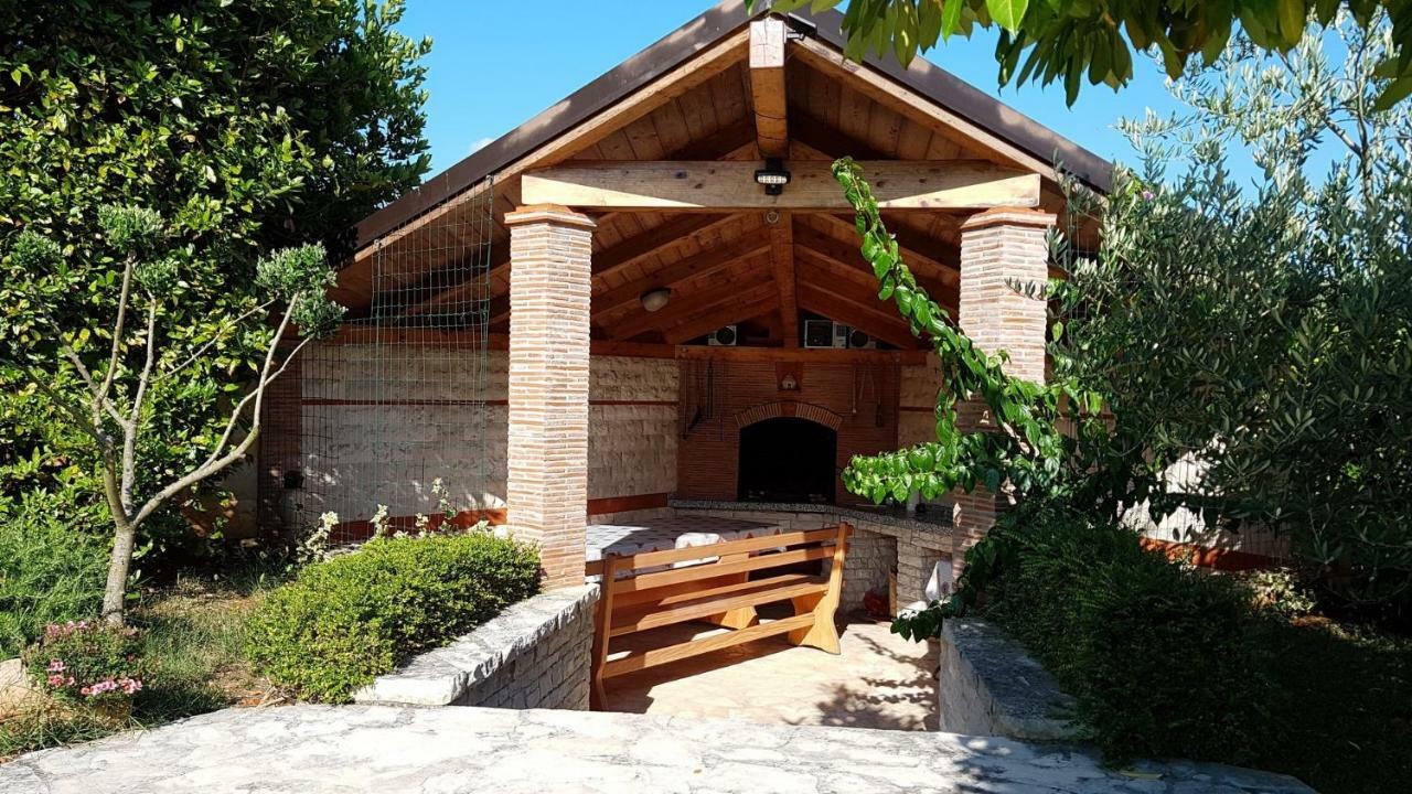 Villa Noela 普拉 外观 照片